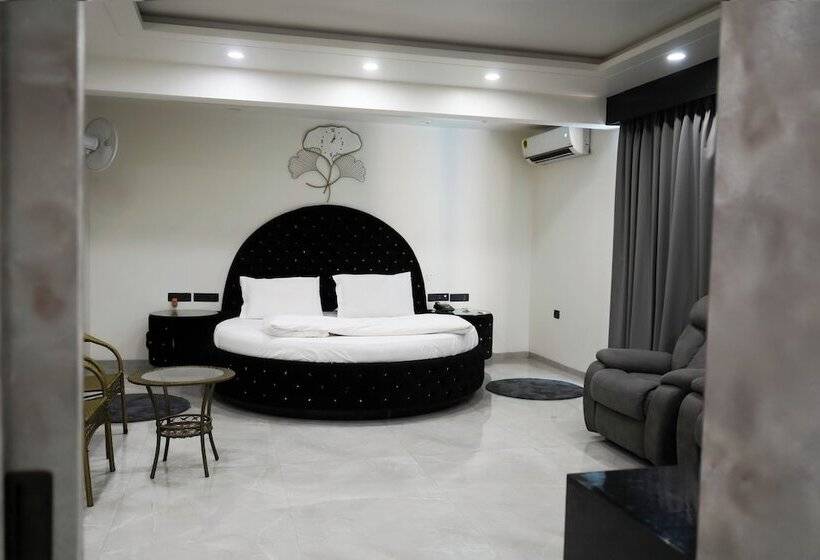 Hotel Anand Resort A Luxury Resort Nashik