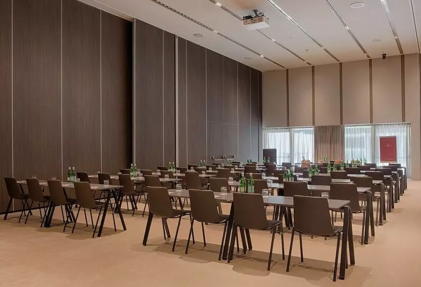 Hotelli NH Collection Milano Citylife