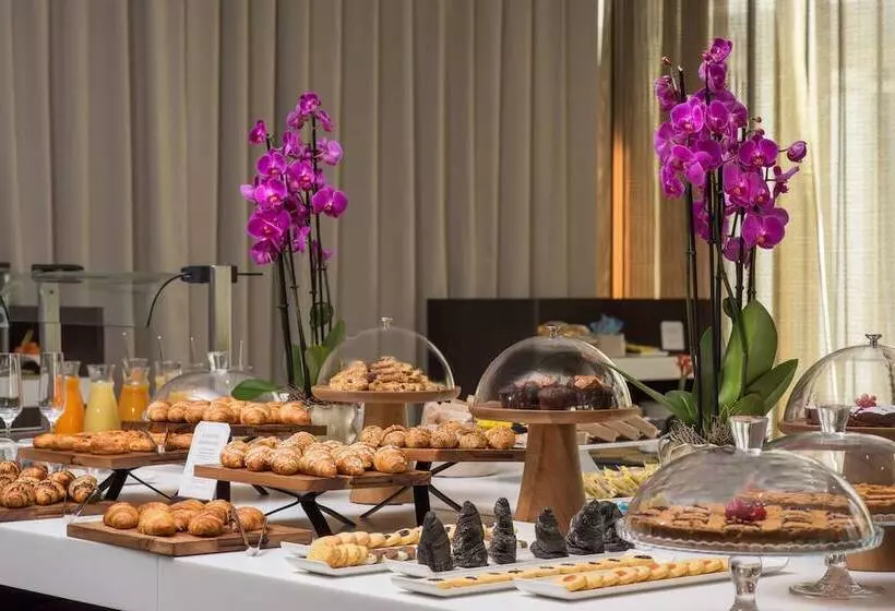 Hotelli NH Collection Milano Citylife