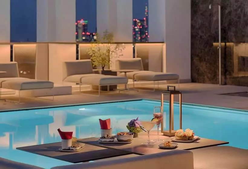 Hotelli NH Collection Milano Citylife