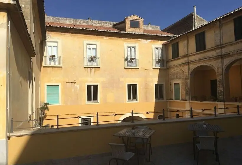 ホテル Palazzo Benucci   Residenza Di Charme