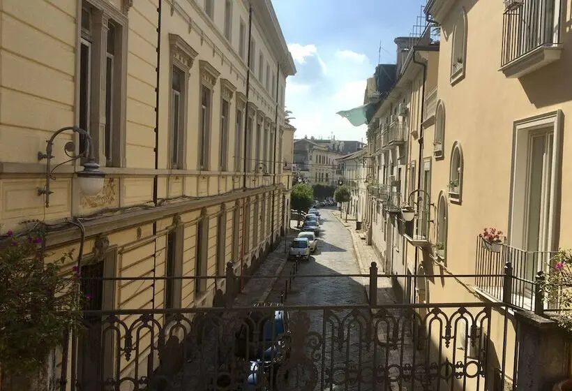 ホテル Palazzo Benucci   Residenza Di Charme