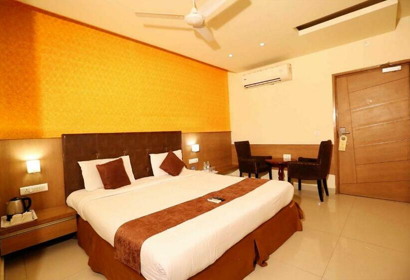 酒店 Sitara Grand Banjarahills