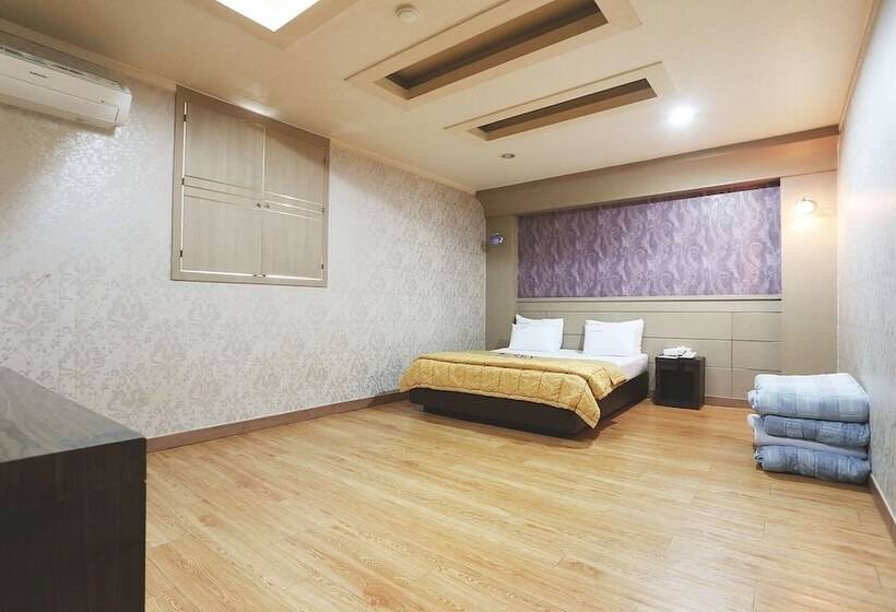 هتل Wonju New Sky