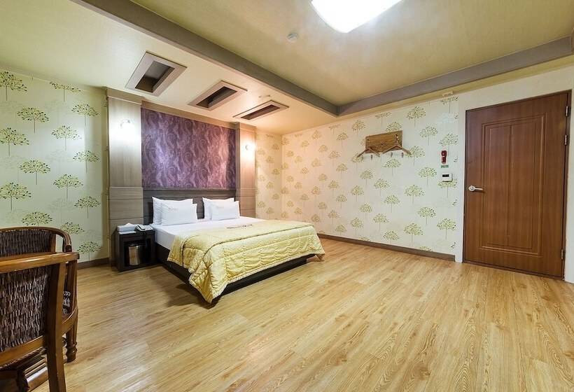 هتل Wonju New Sky