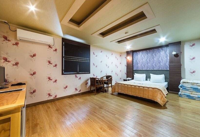 هتل Wonju New Sky