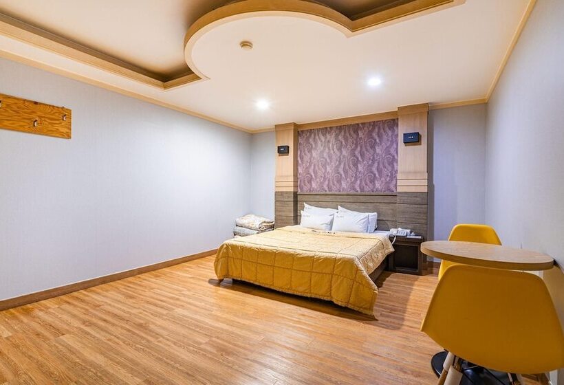 هتل Wonju New Sky