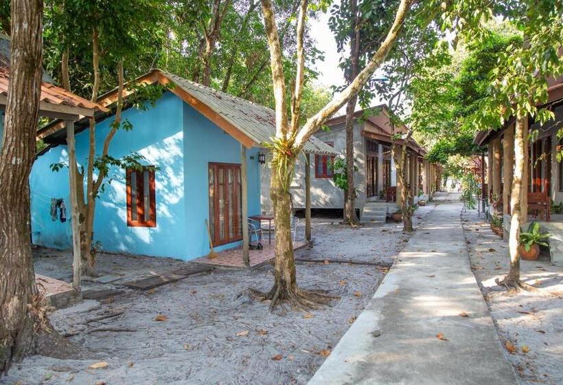 منتجع Frog Beach House