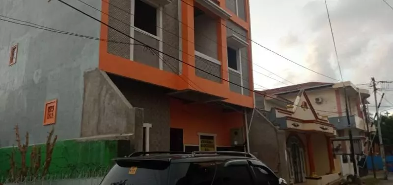هاستل Spot On 2831 Pondok Orange Family