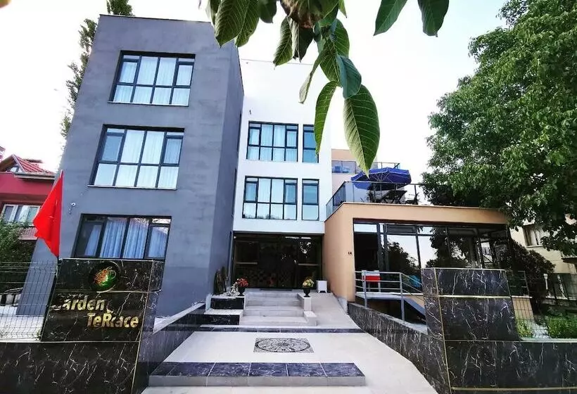 Garden Terrace Otel
