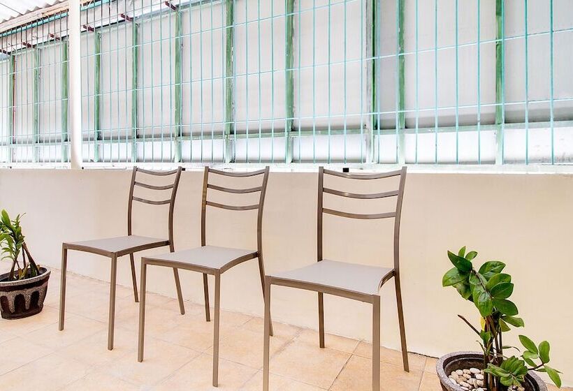 هتل 3 Point Residence By Oyo