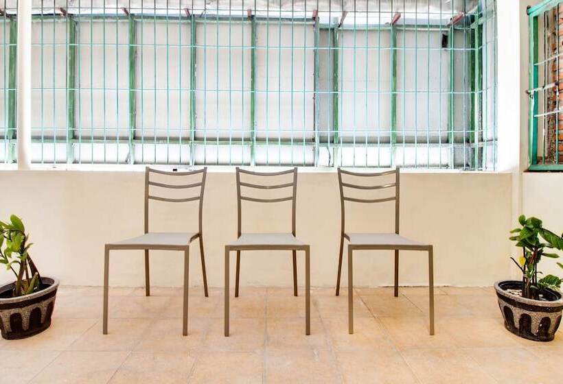 هتل 3 Point Residence By Oyo