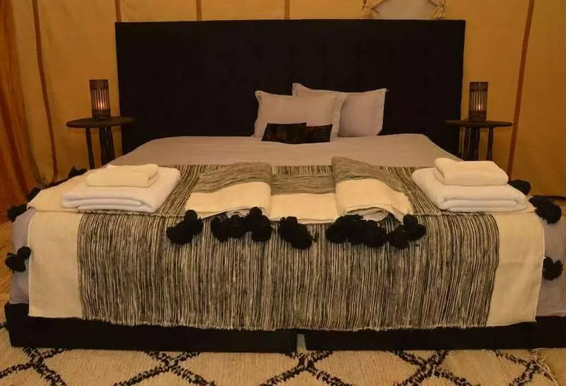 ホテル Bivouac Joudour Sahara