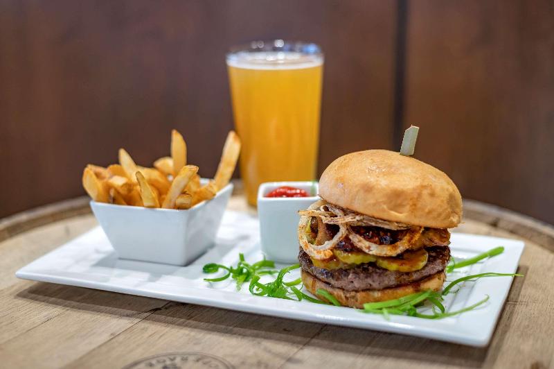 Cambria Hotel Louisville Downtown Whiskey Row