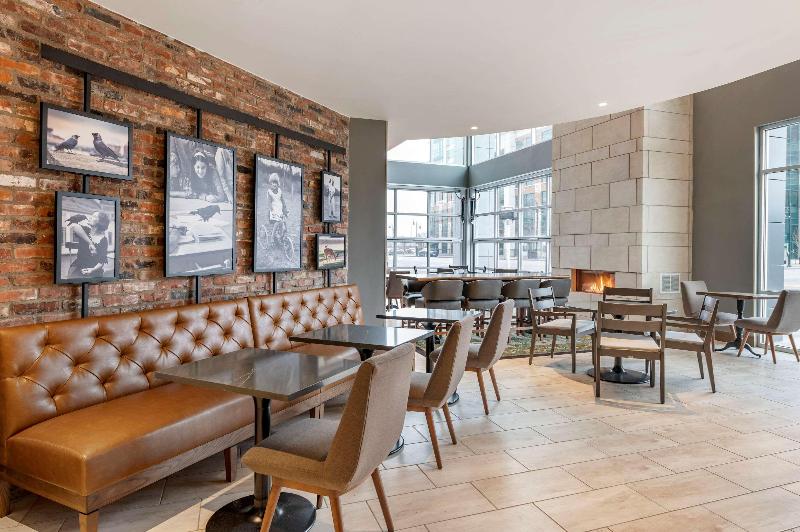 Cambria Hotel Louisville Downtown Whiskey Row