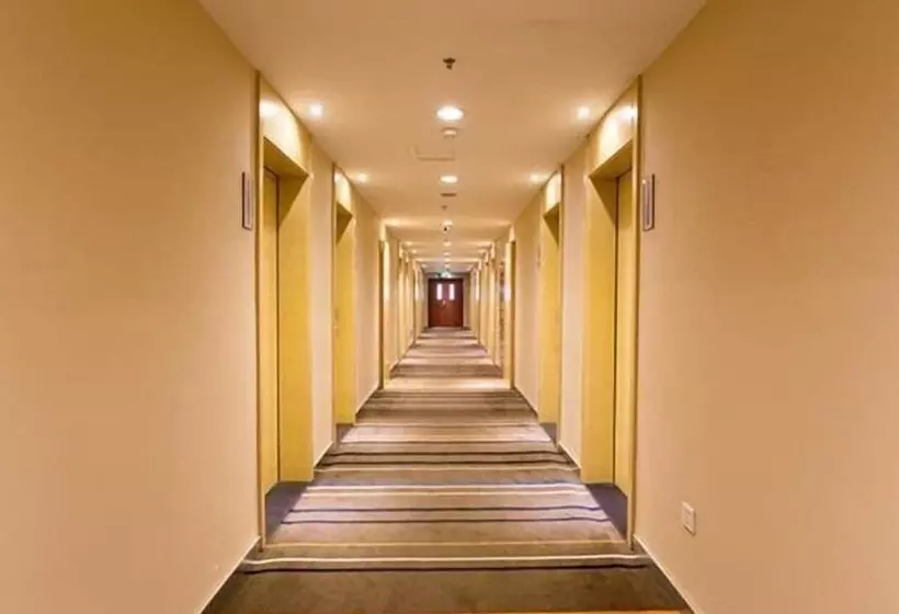 ホテル City Comfort Inn Xiangyang Railway Station