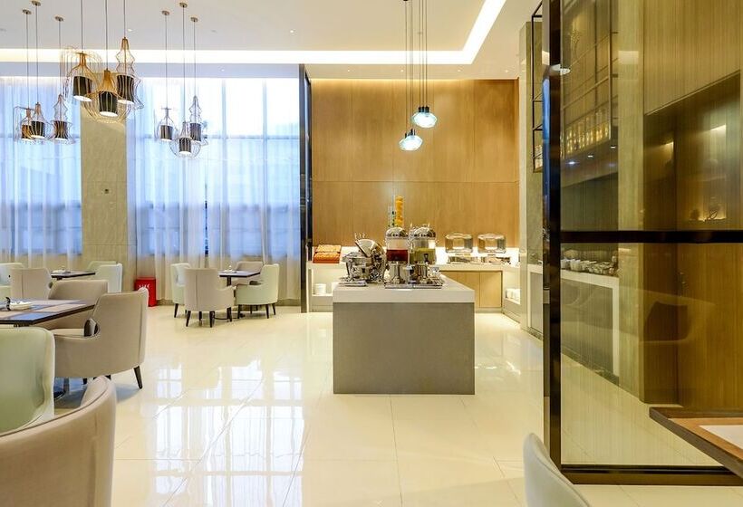 ホテル City Comfort Inn Xiangyang Railway Station