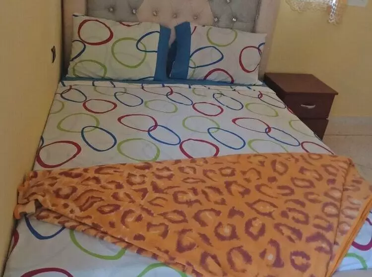 Hotelli Complexe Touristique Abayno