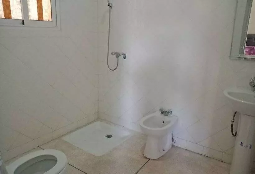 Hotelli Complexe Touristique Abayno