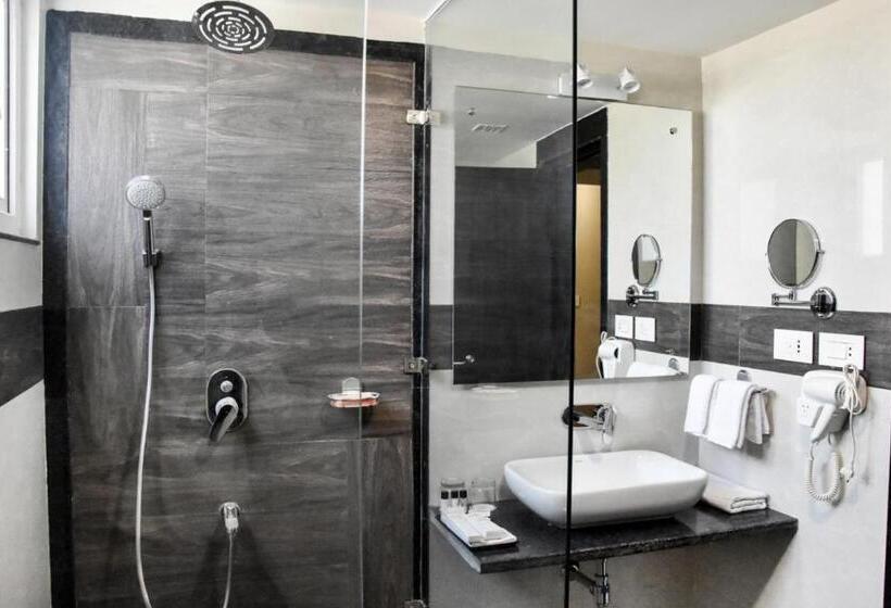 בית מלון כפרי Platinum Shravasti