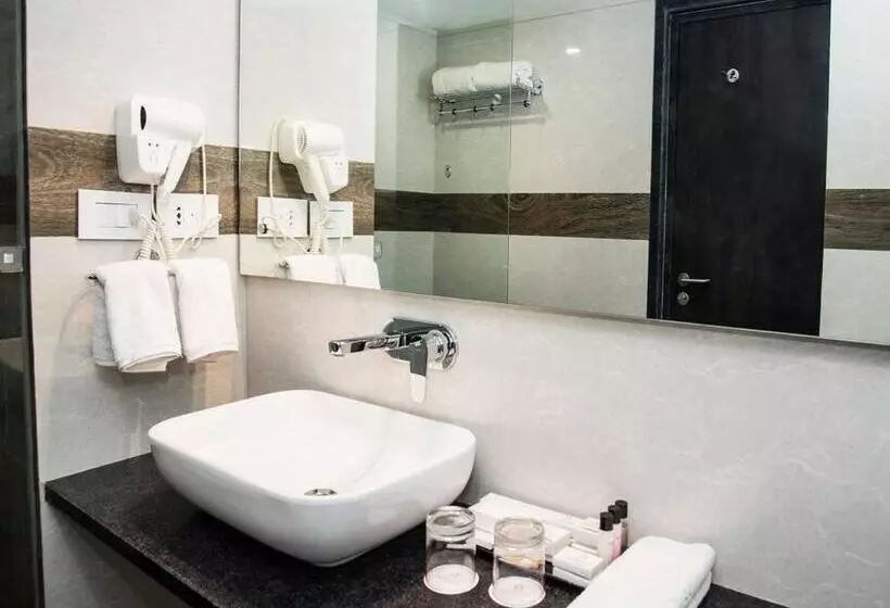 Hotelli Platinum Shravasti