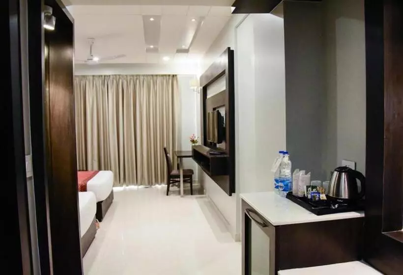 Hotelli Platinum Shravasti