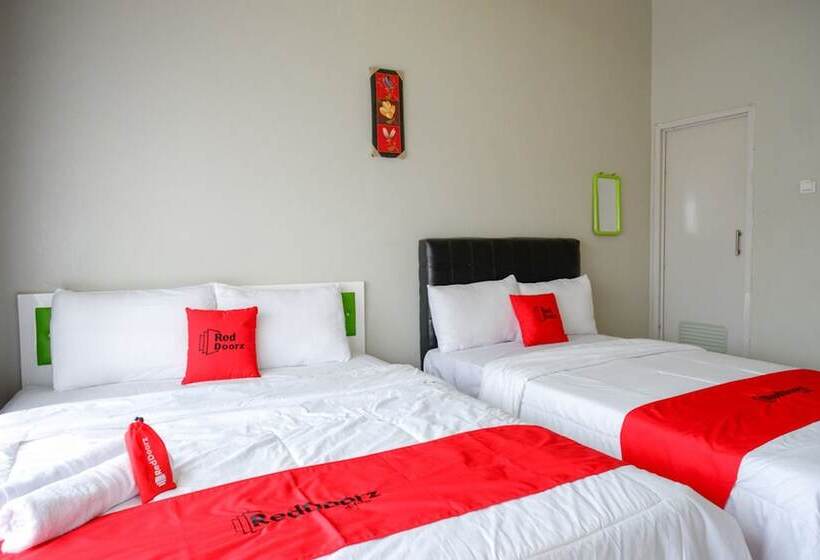 בית מלון כפרי Reddoorz Syariah Near Komplek Candi Arjuna Dieng