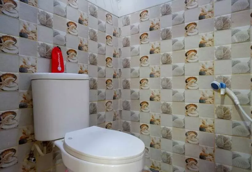 Hotelli Reddoorz Syariah Near Komplek Candi Arjuna Dieng