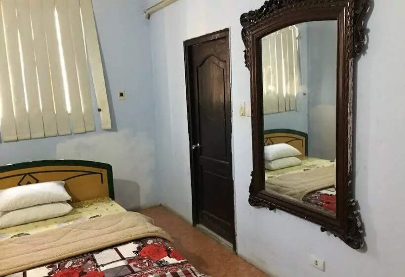 Nam Phuong Motel By Oyo Rooms