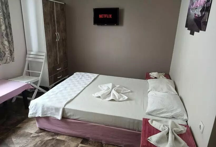 özcan Otel