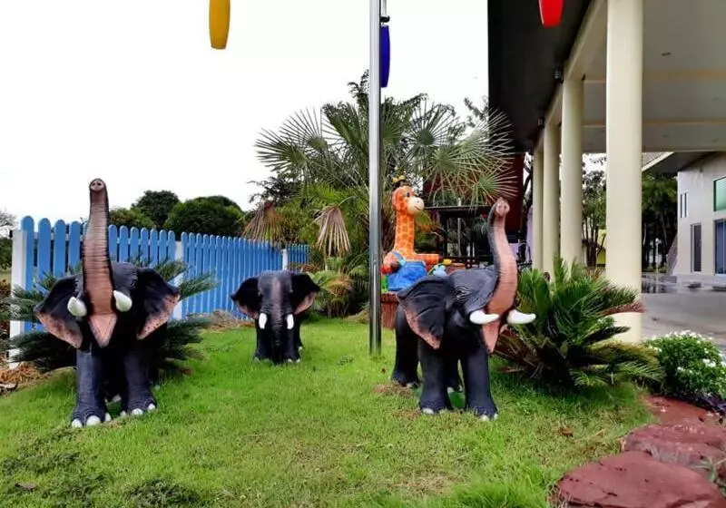 هتل Ap Grand Resort