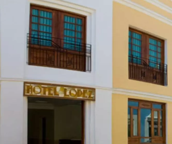 هتل López Campeche