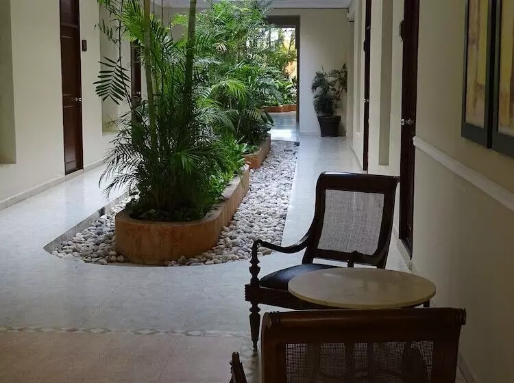 هتل López Campeche
