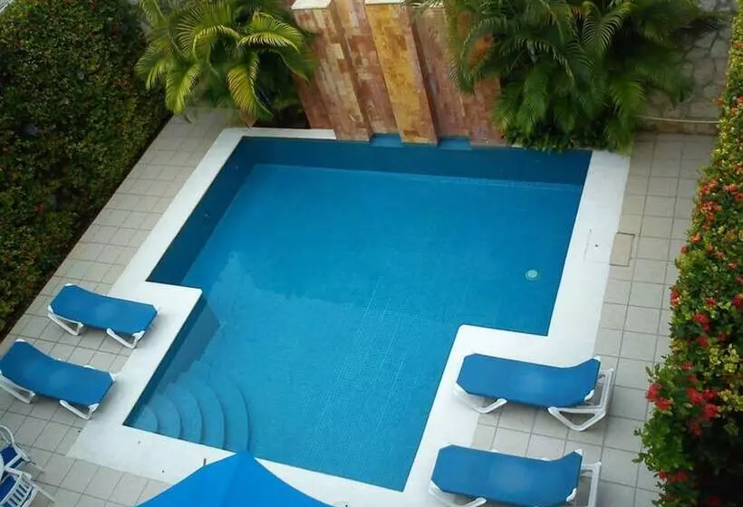 هتل López Campeche