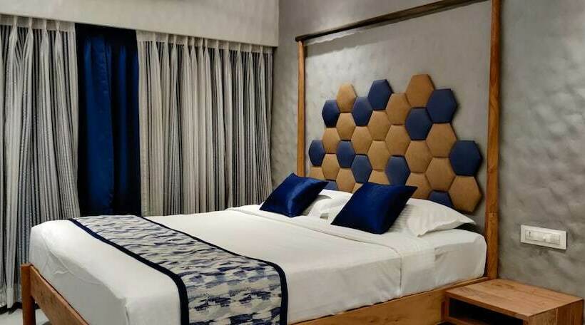 Hotel Meritas Adore Resort Lonavala