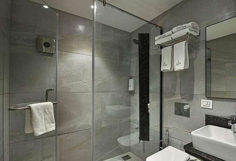 Hotel Meritas Adore Resort Lonavala