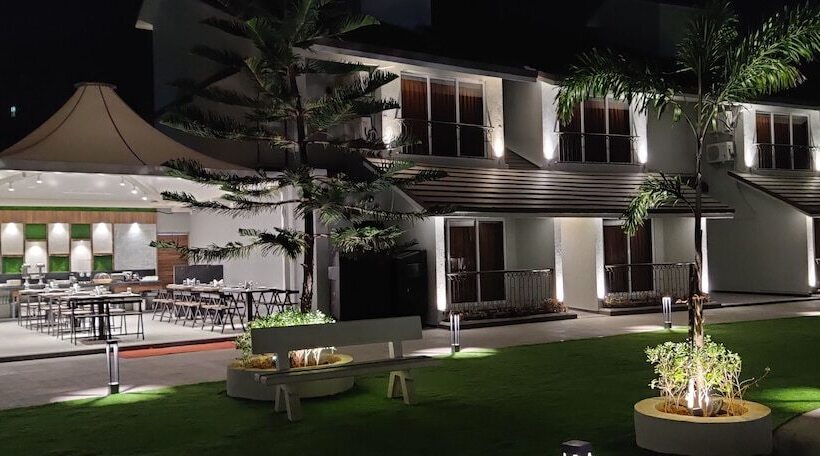 Hotel Meritas Adore Resort Lonavala