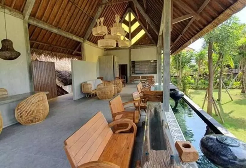 ホテル Premadhan Cottage Canggu