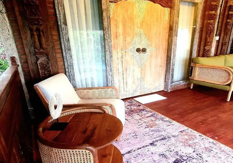 ホテル Premadhan Cottage Canggu