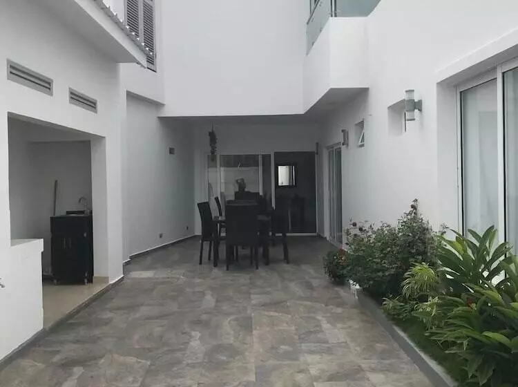 Hotelli Providence Breeze