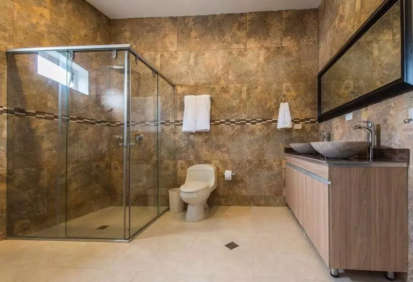 Hotelli Providence Breeze