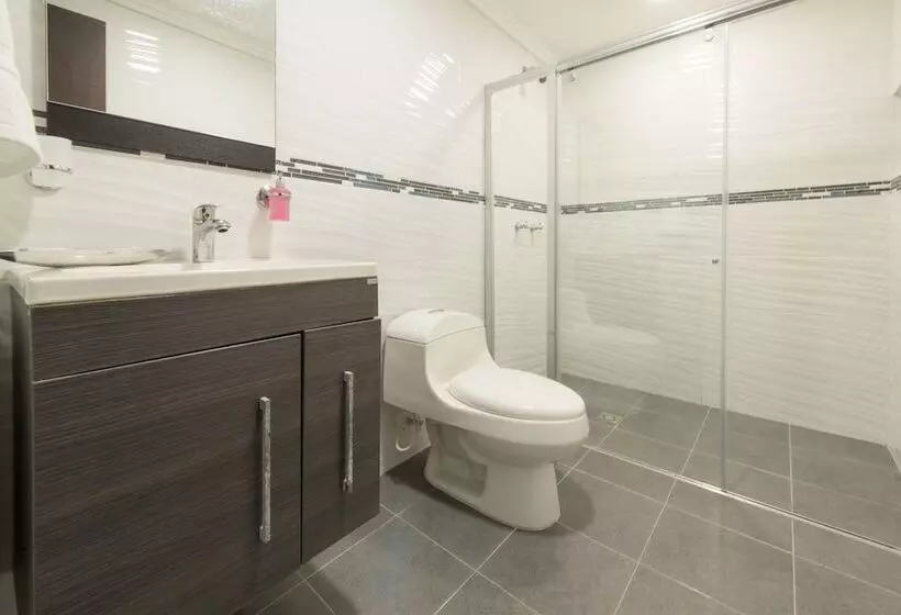 Hotelli Providence Breeze