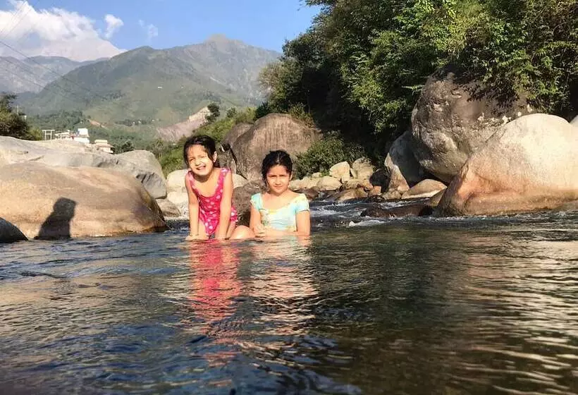 ホテル Serene Suites