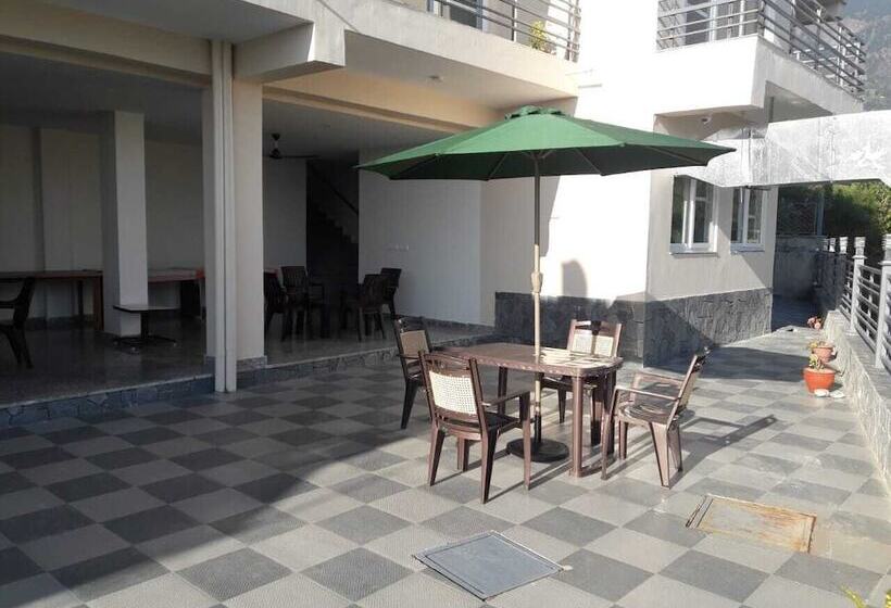 酒店 Serene Suites