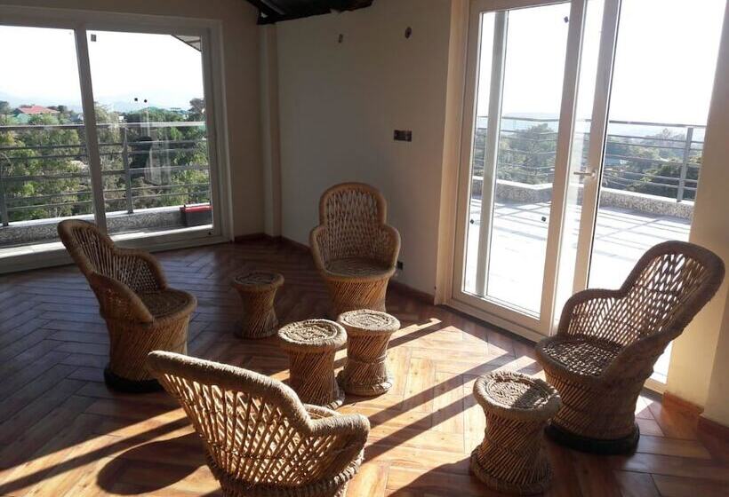 酒店 Serene Suites