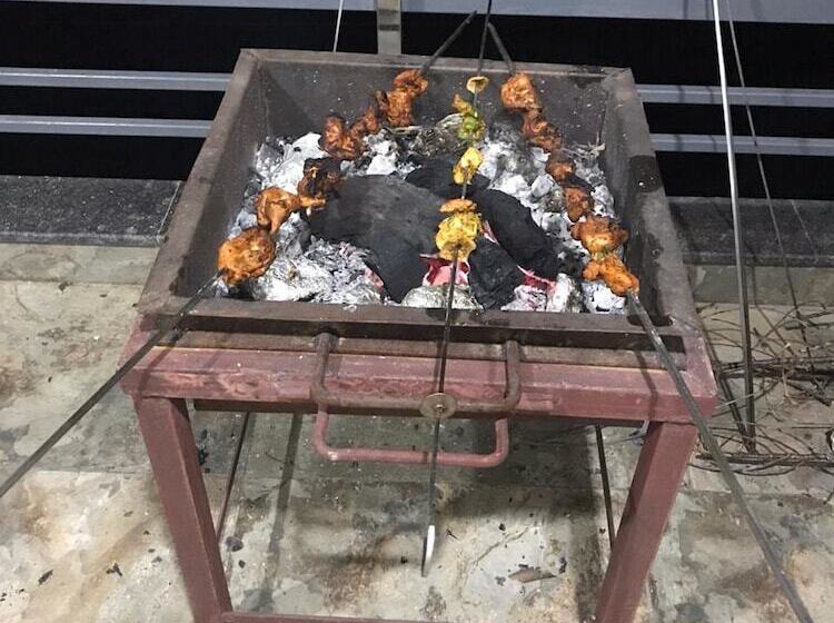 酒店 Serene Suites