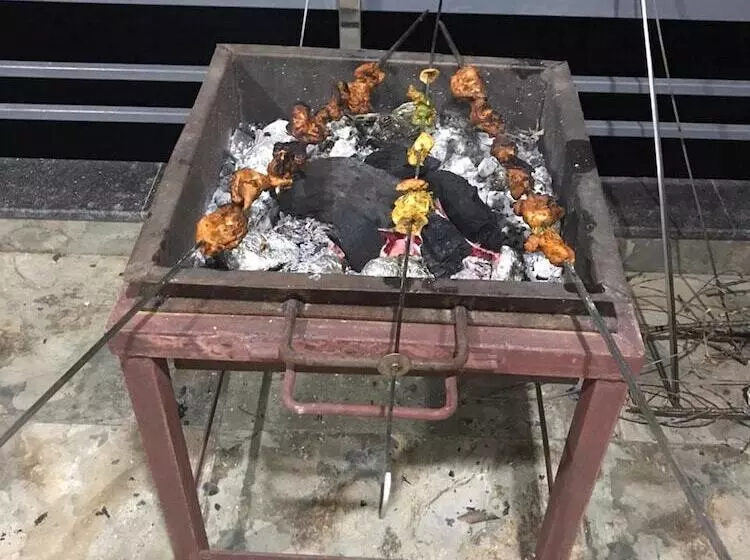 ホテル Serene Suites