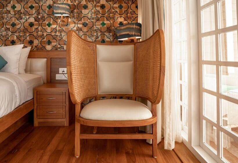 State Beach Resort & Spa