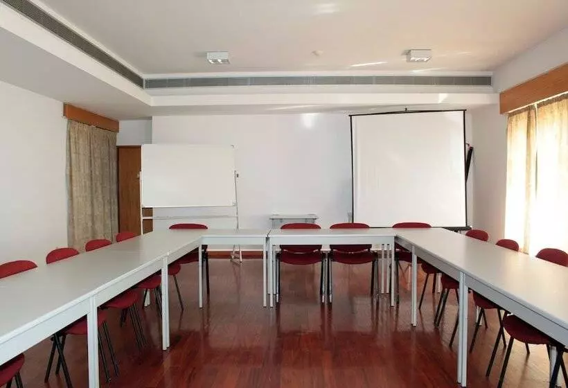 هاستل Hi Porto Pousada De Juventude