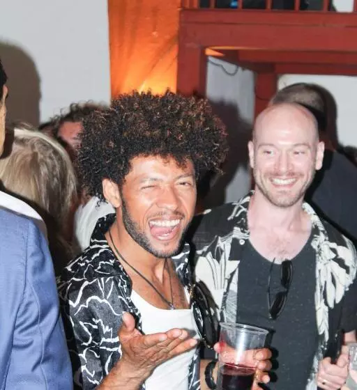 Alface Hall Hostel & Bar